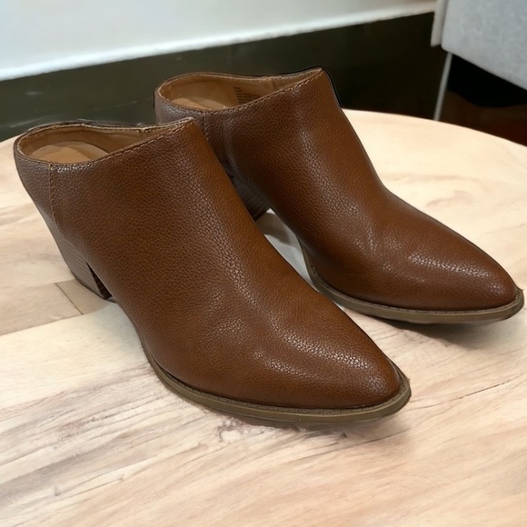 Dolcetta brown vegan leather bootie mules Women’s Sz 9.5 - Picture 1 of 16